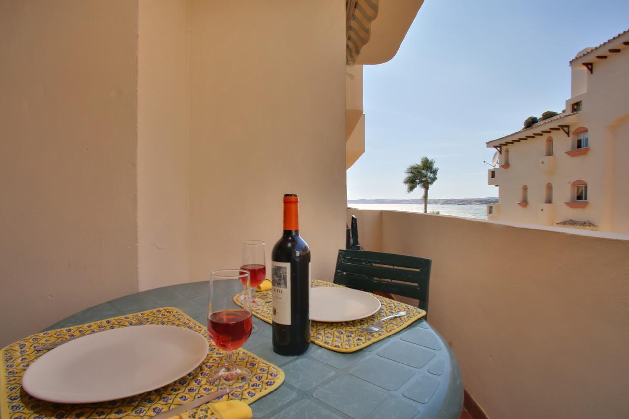 Marina Bay Playa Del Cristo Lejlighed Estepona Eksteriør billede